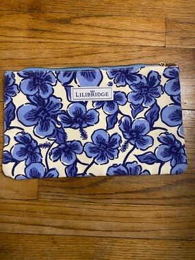NWOT The Lilibridge Clutch
